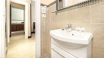Guest house Tiburtina House 4*