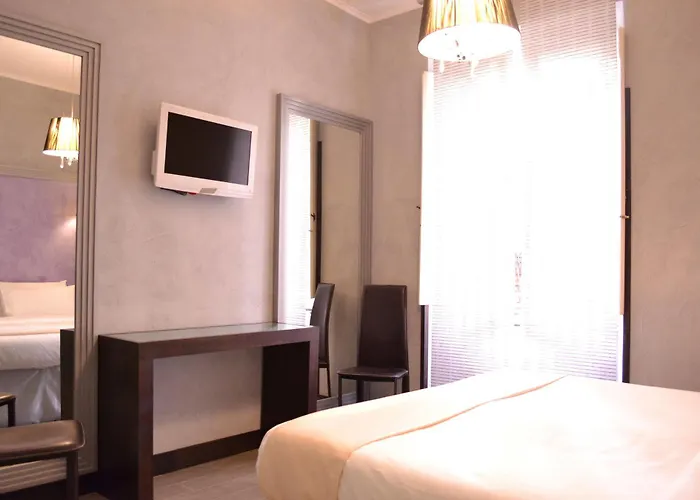Tiburtina House 4*
