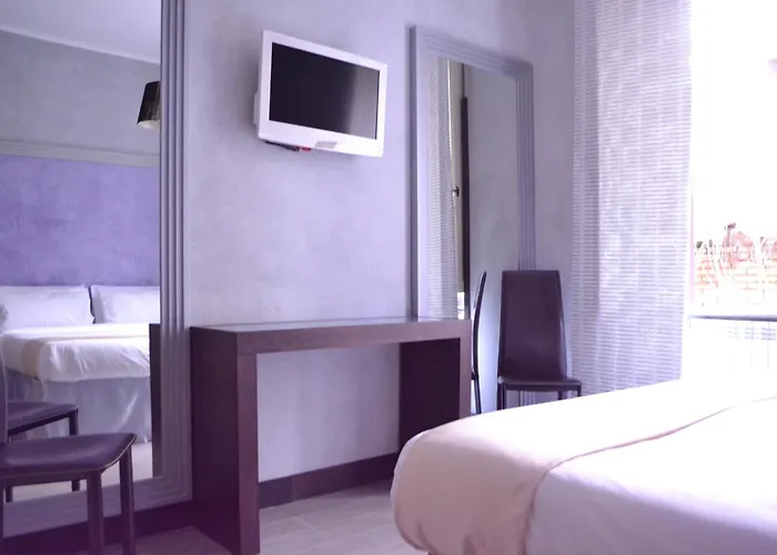 Tiburtina House Guest house 4*