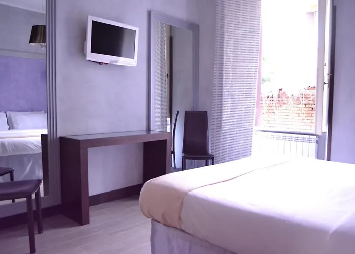 Tiburtina House 4*